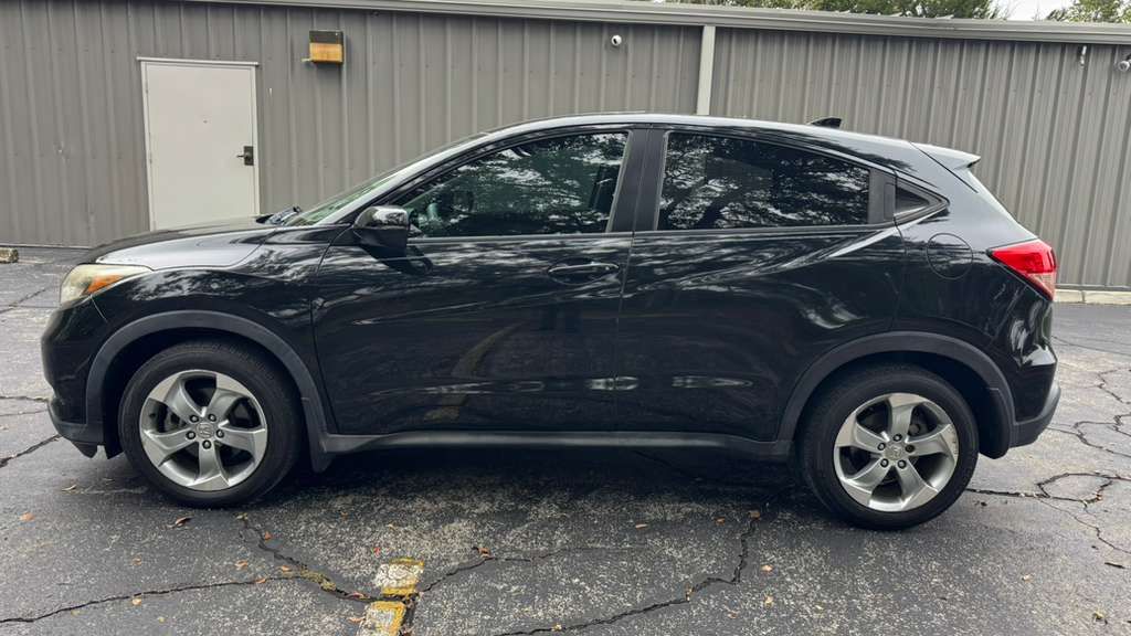 2017 Honda HR-V - $7,450