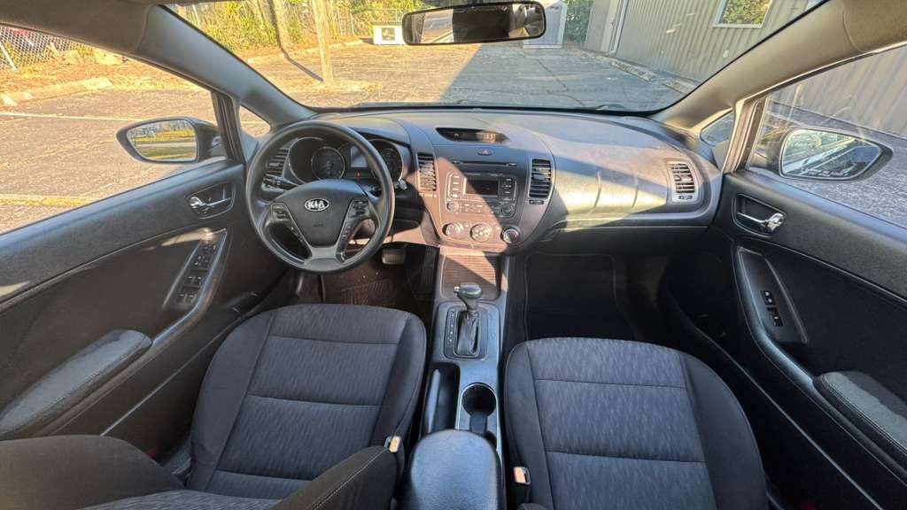 2016 Kia Forte - $4,990