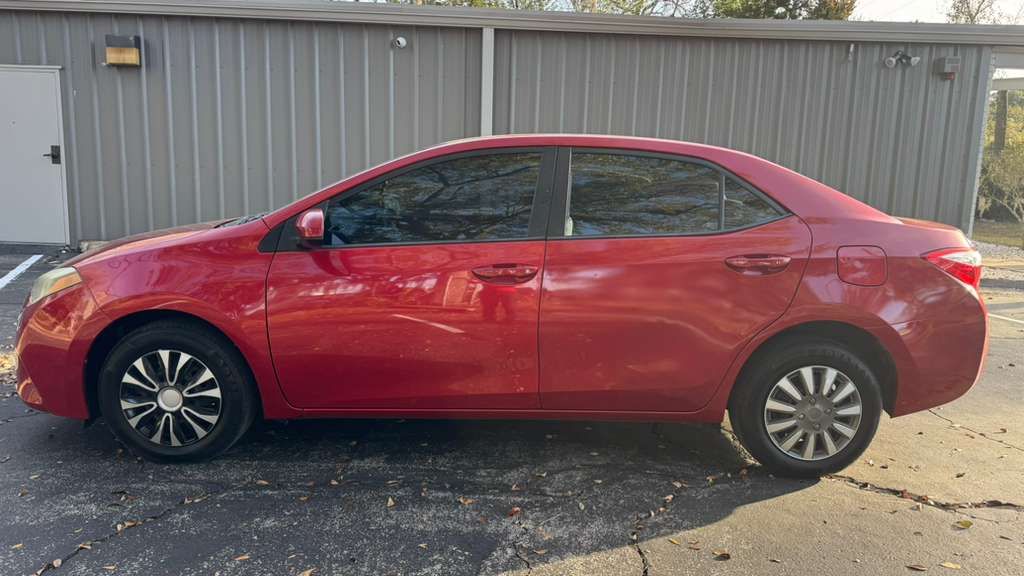 2014 Toyota Corolla - $5,995