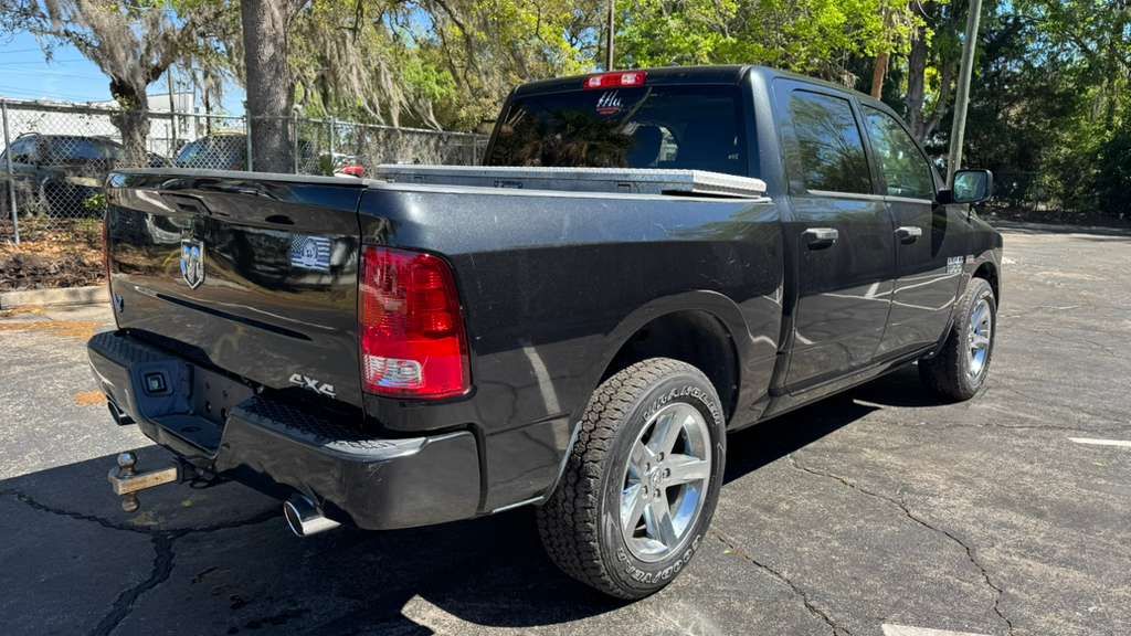 2015 Ram 1500 - $15,990
