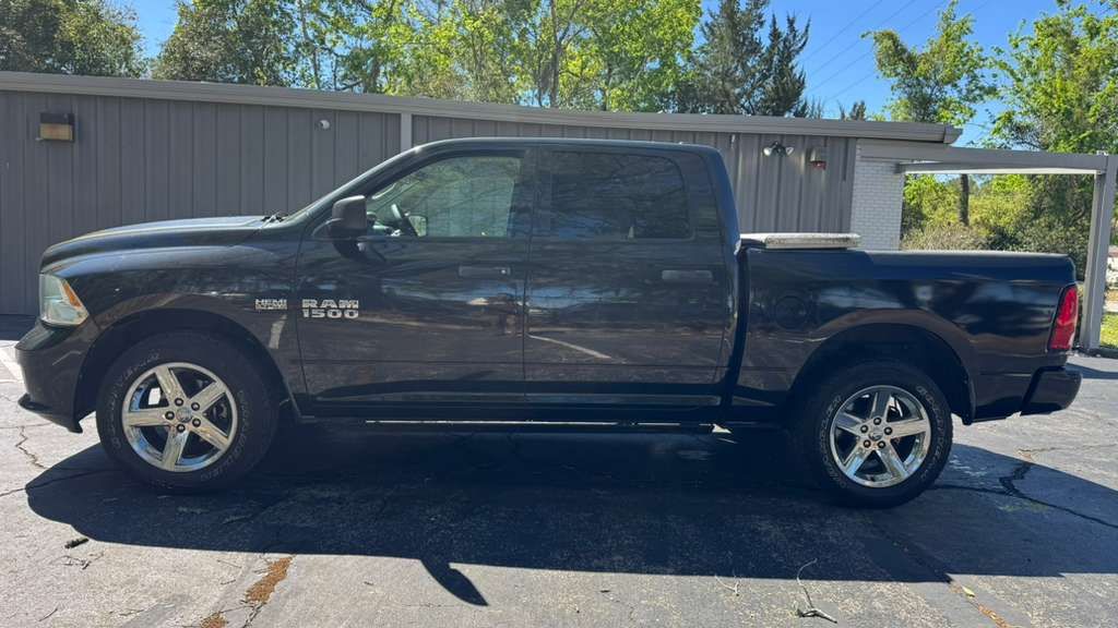2015 Ram 1500 - $15,990