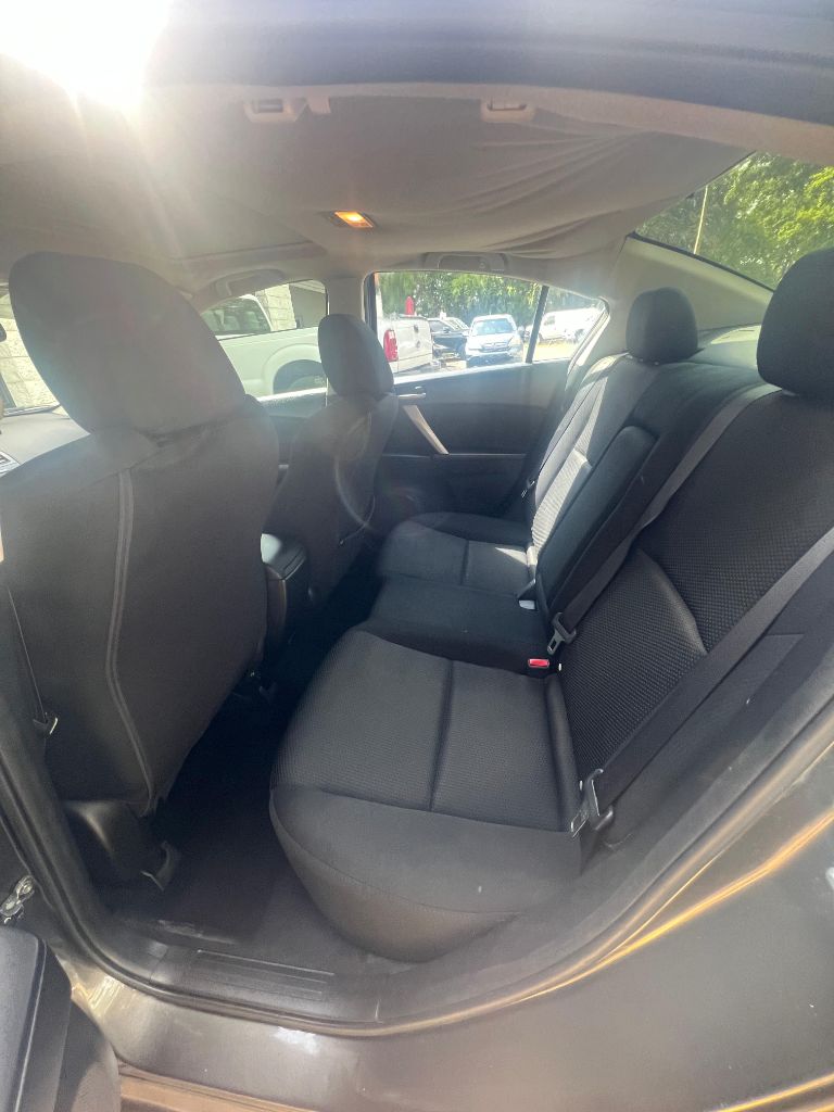 2012 MAZDA MAZDA3 - $5,590