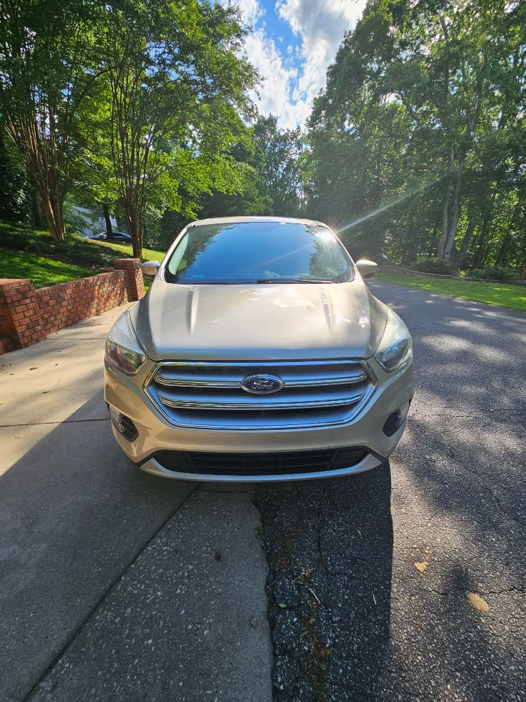 2017 Ford Escape SE photo
