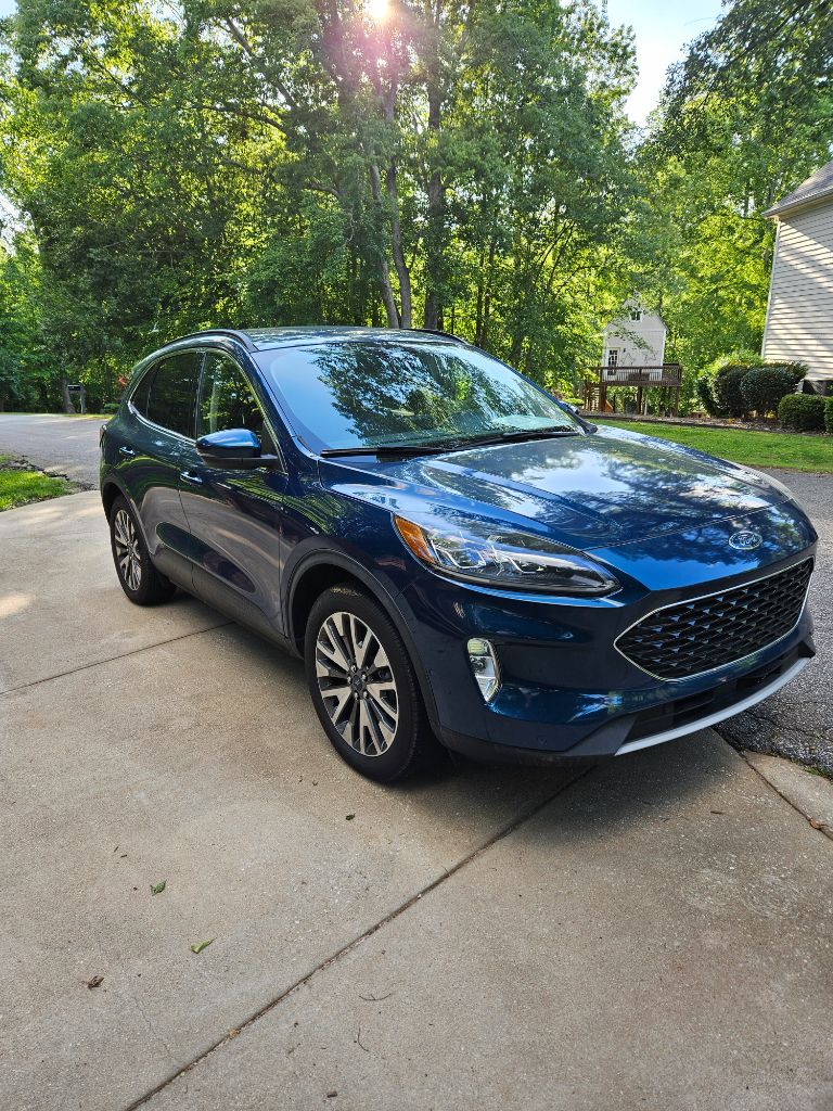 2020 Ford Escape Titanium photo