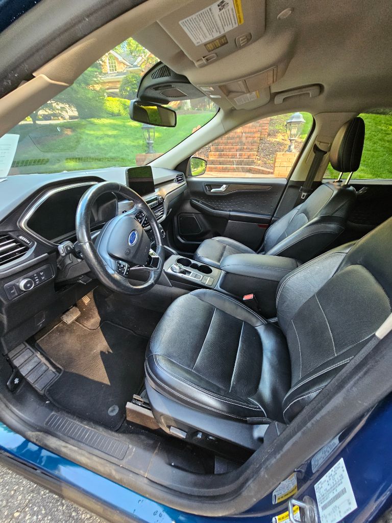2020 Ford Escape Titanium photo