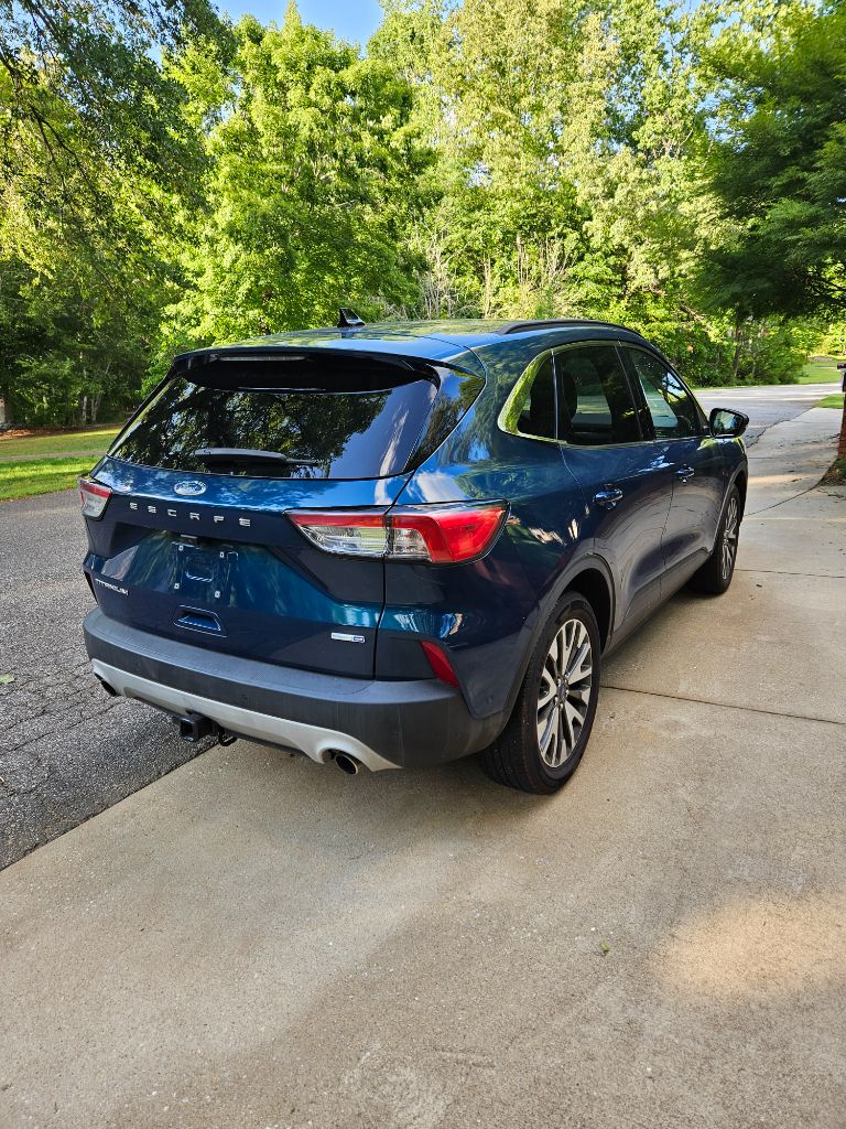 2020 Ford Escape Titanium photo