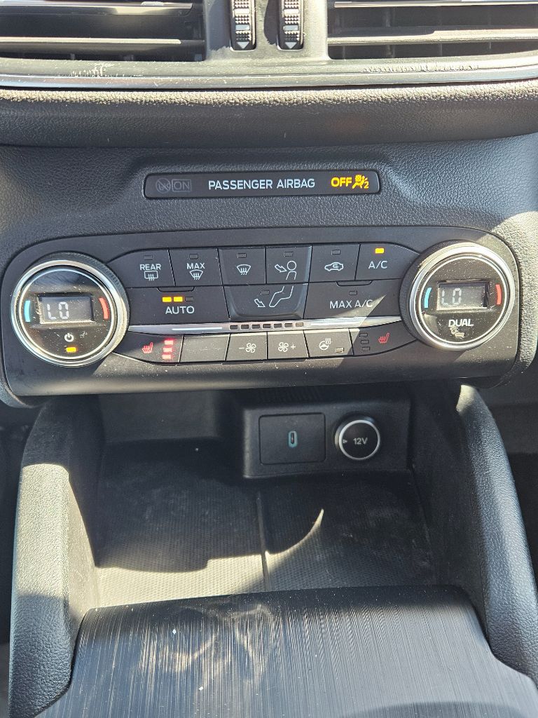 2020 Ford Escape Titanium photo
