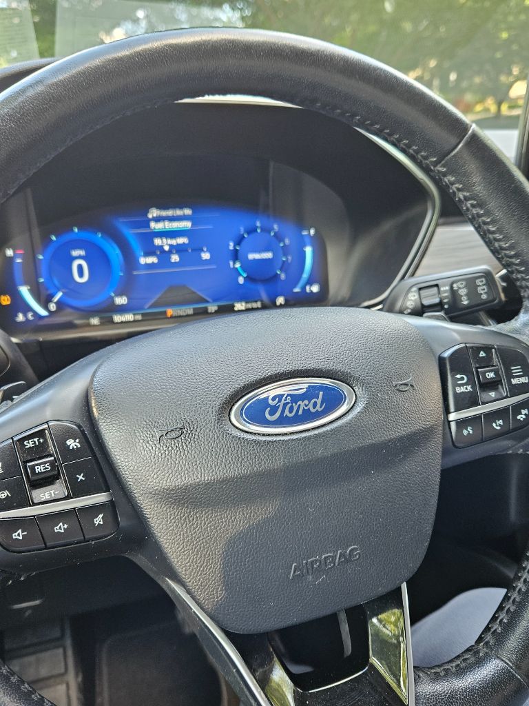 2020 Ford Escape Titanium photo