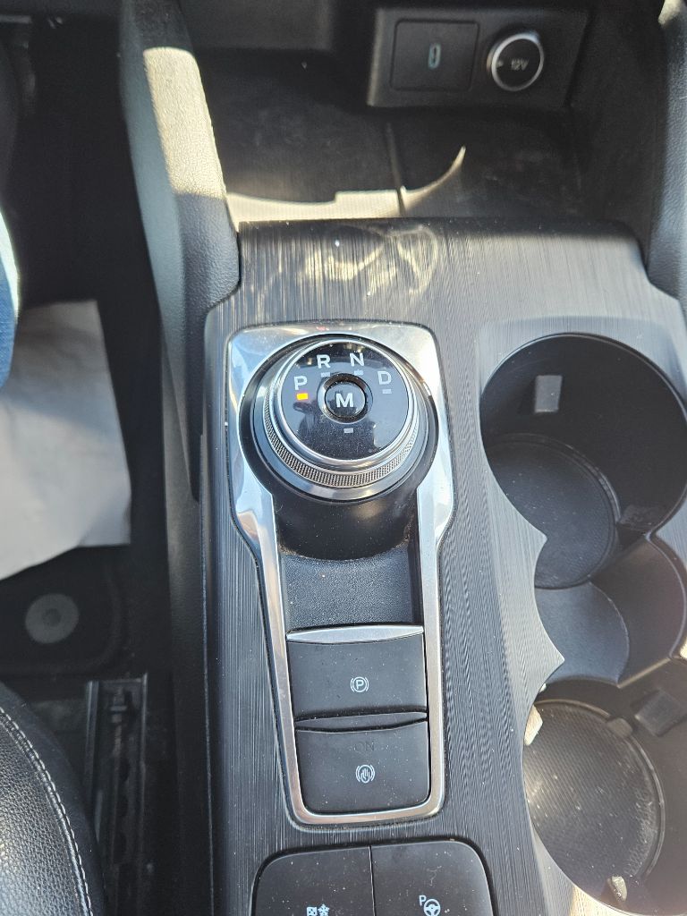 2020 Ford Escape Titanium photo