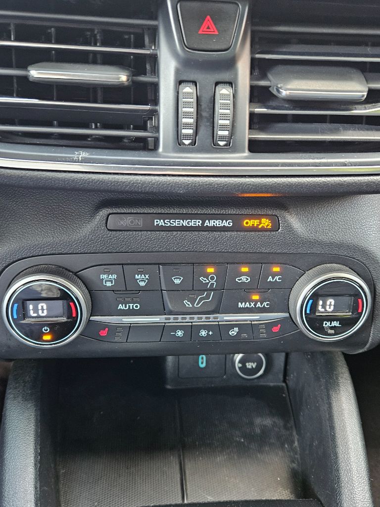 2020 Ford Escape Titanium photo