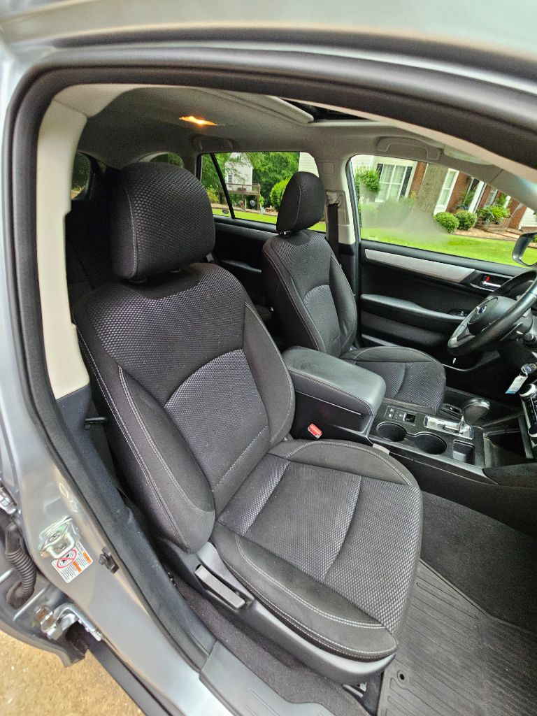 2018 Subaru Outback - $13,750