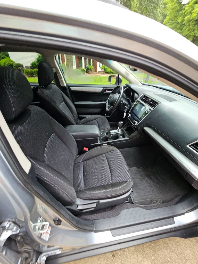 2018 Subaru Outback - $13,750