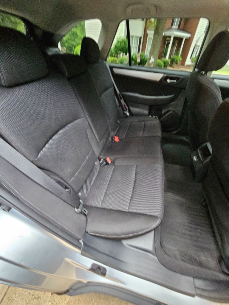 2018 Subaru Outback - $13,750