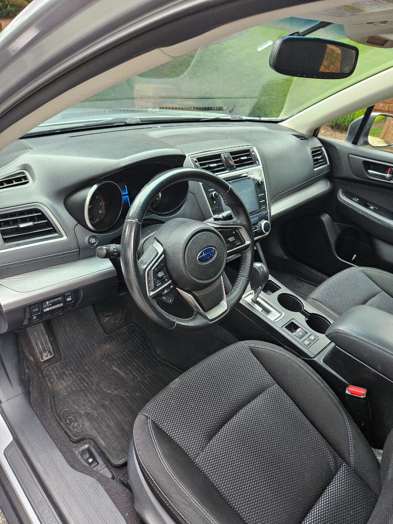 2018 Subaru Outback - $13,750
