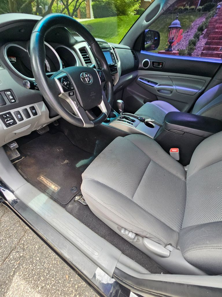 2014 Toyota Tacoma - $17,450