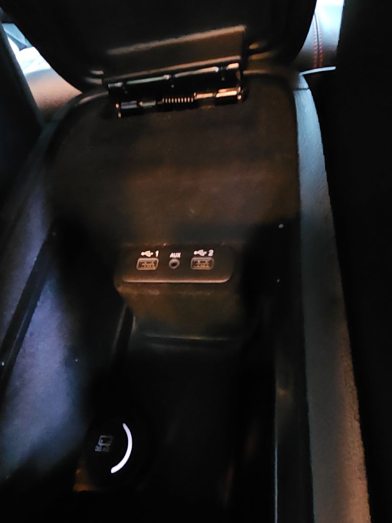 2019 Dodge Charger - $27,000