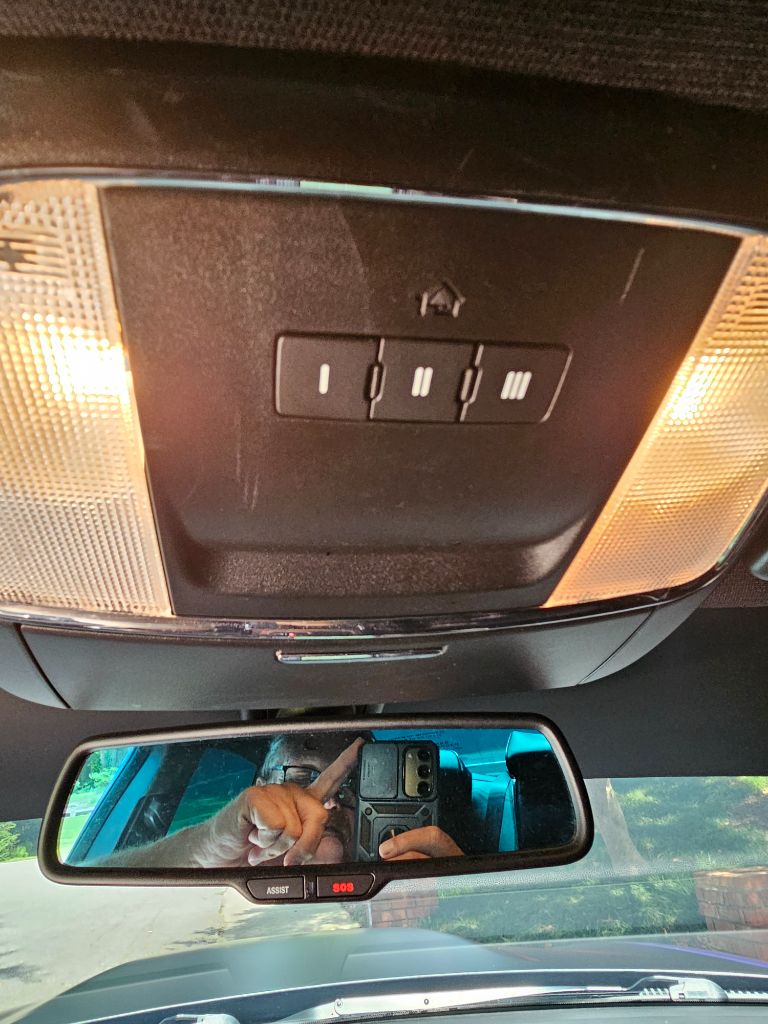 2019 Dodge Charger - $27,000