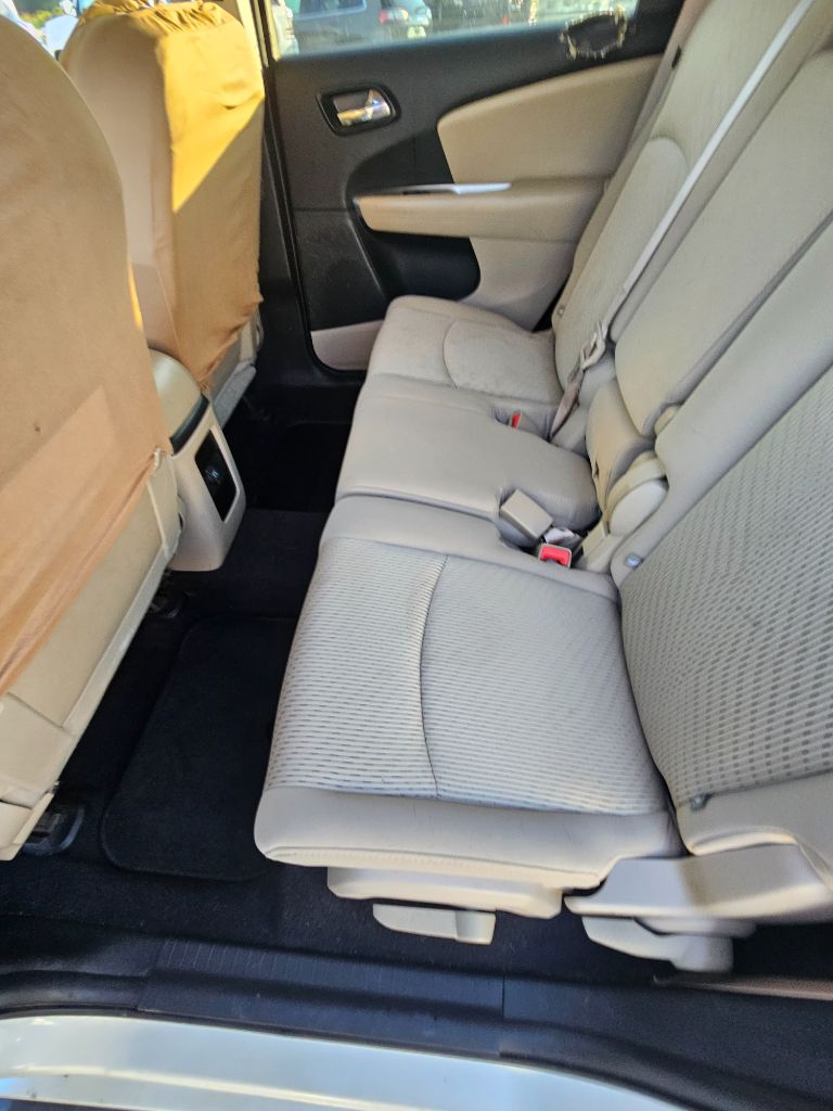 2015 Dodge Journey - $4,500