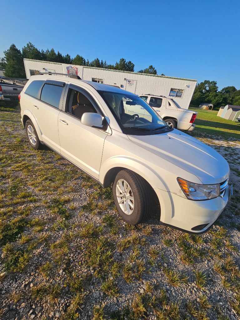 2015 Dodge Journey - $4,500