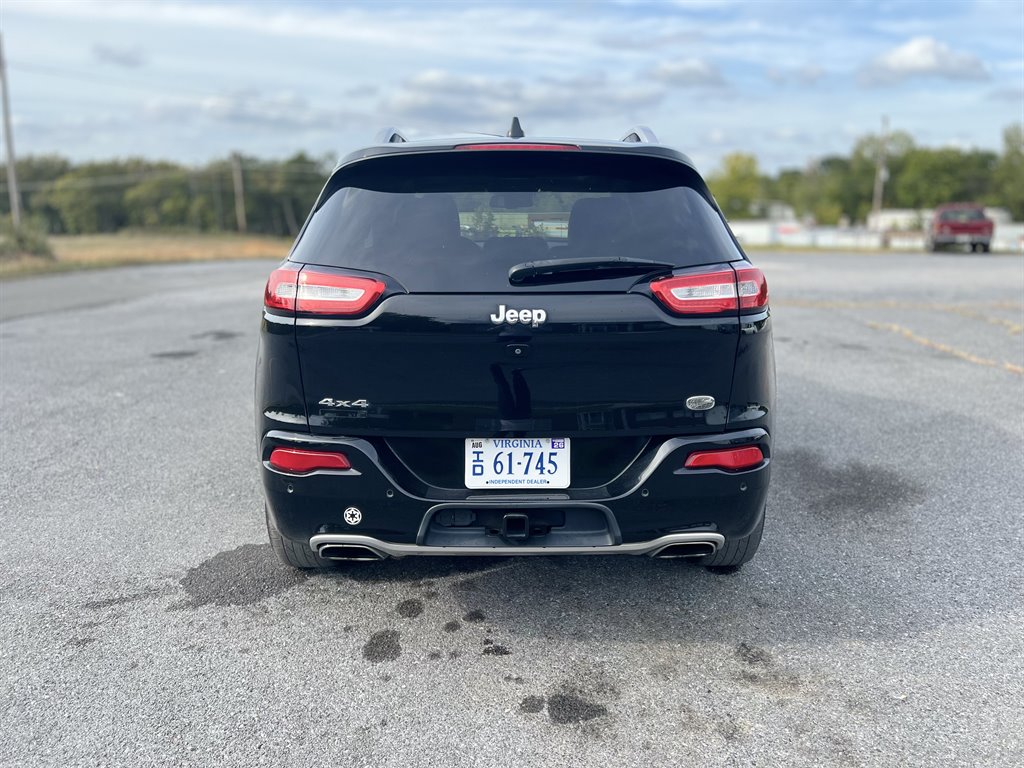 2018 Jeep Cherokee Overland photo