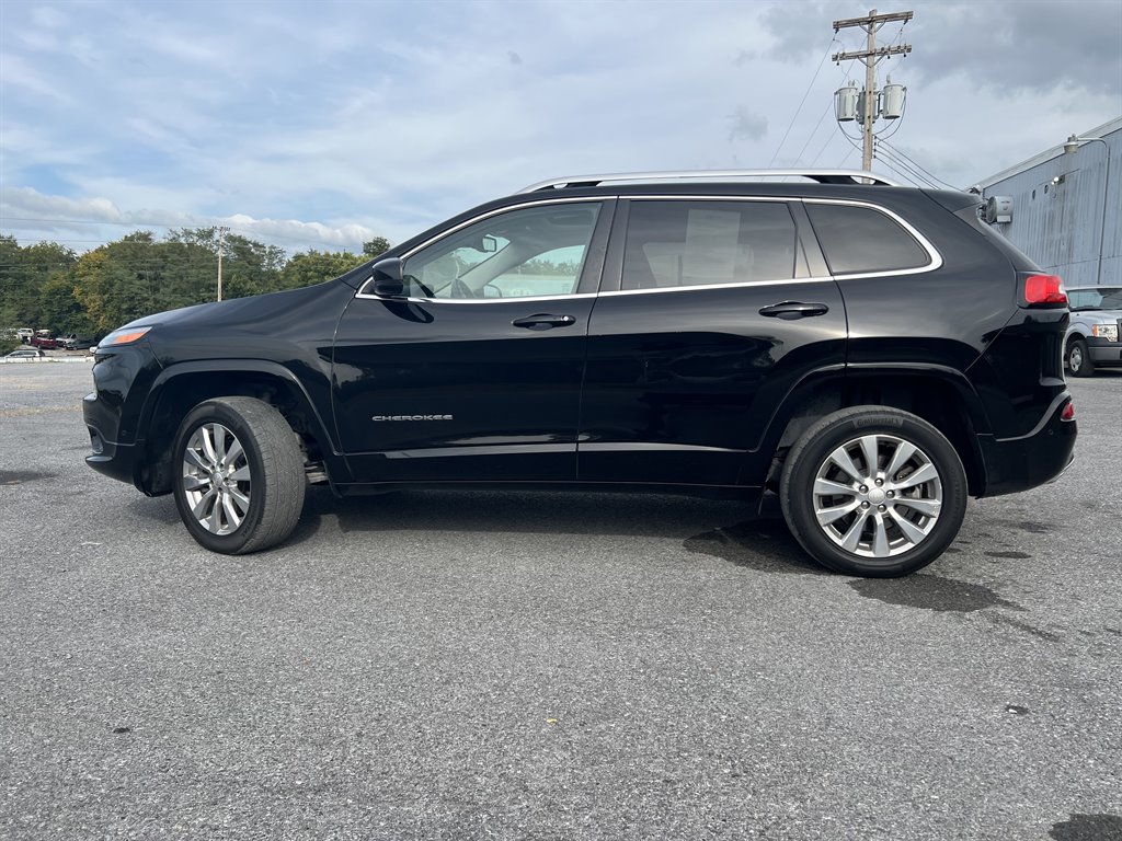 2018 Jeep Cherokee Overland photo