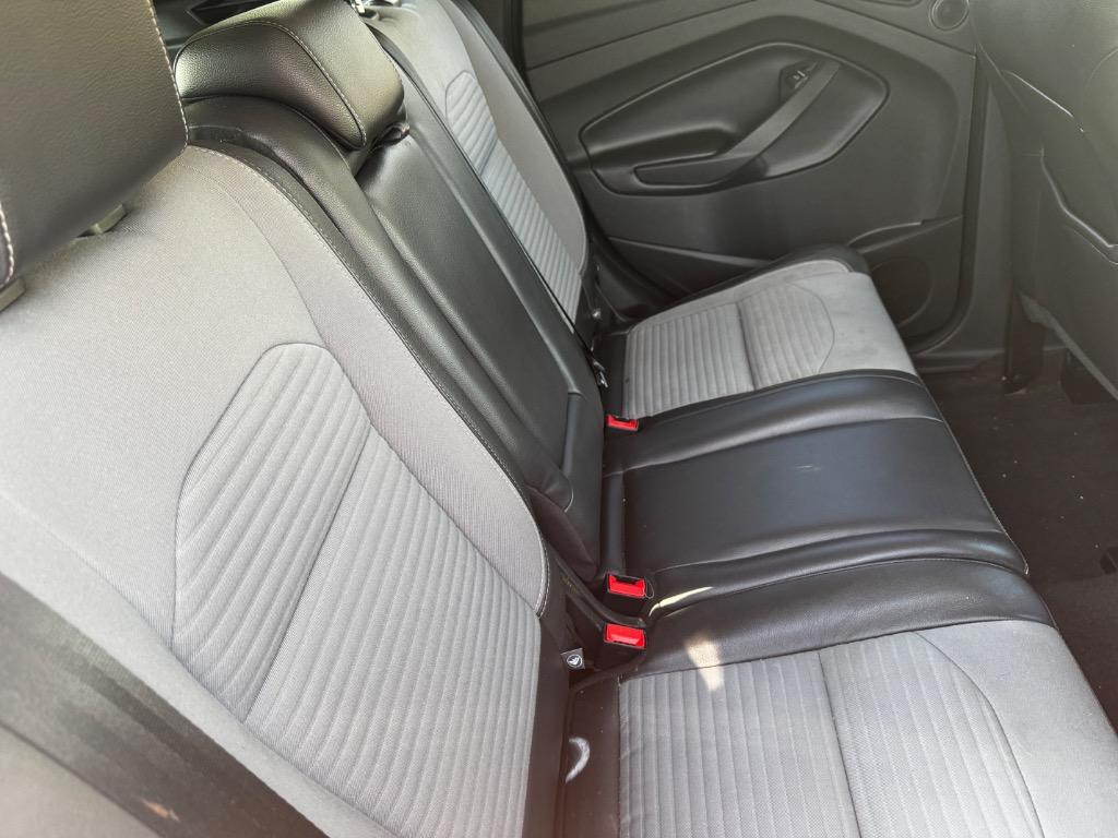 2017 Ford Escape Titanium photo