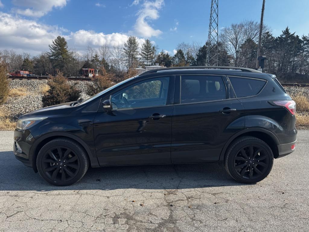2017 Ford Escape Titanium photo