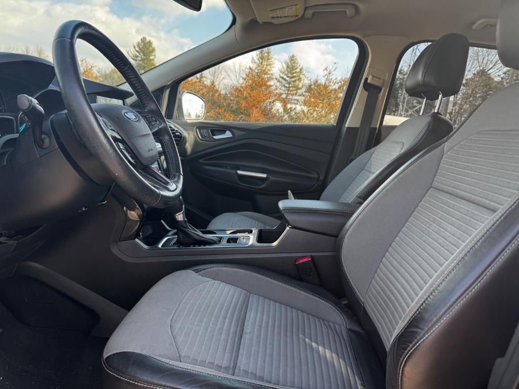 2017 Ford Escape Titanium photo