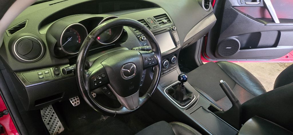 2013 Mazda MazdaSpeed3 Touring photo