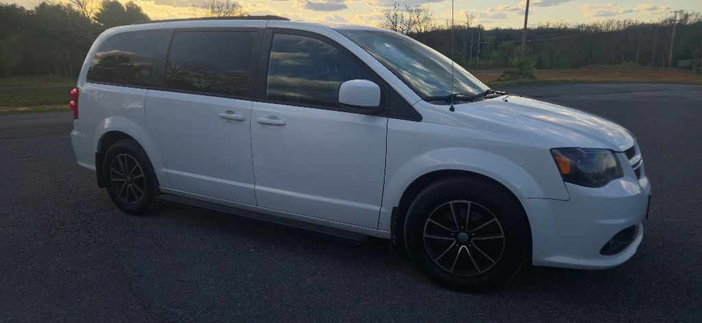 2019 Dodge Grand Caravan GT photo