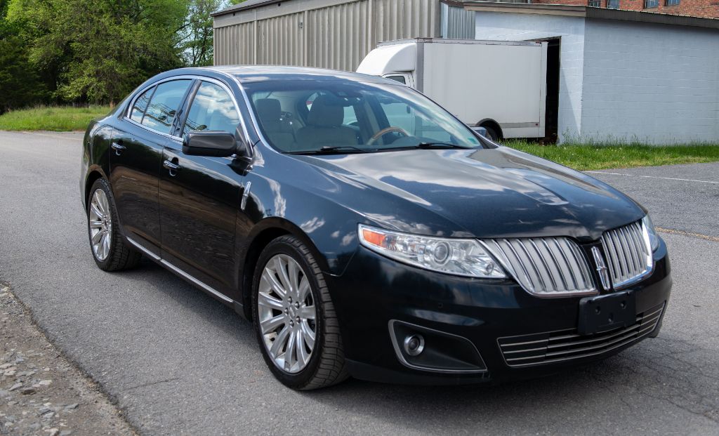 2010 Lincoln MKS EcoBoost photo