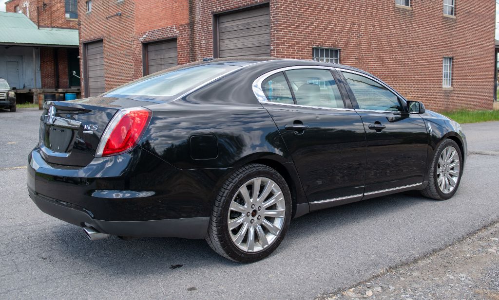 2010 Lincoln MKS EcoBoost photo