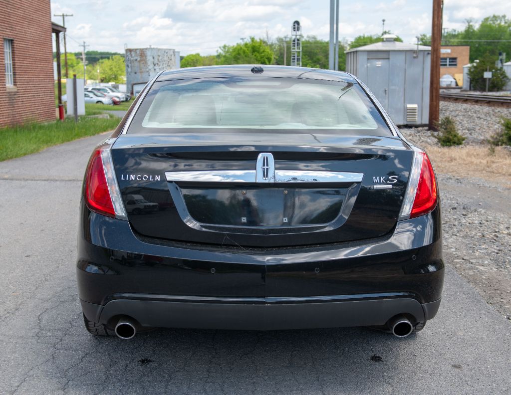 2010 Lincoln MKS EcoBoost photo