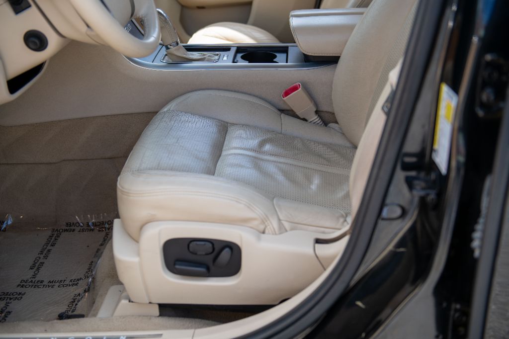 2010 Lincoln MKS EcoBoost photo
