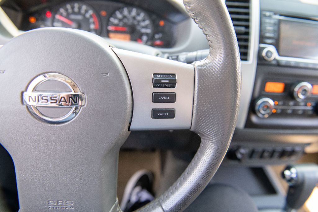 2016 Nissan Frontier SV photo