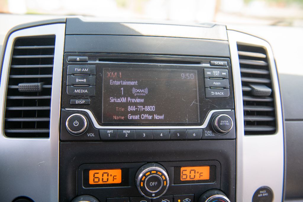 2016 Nissan Frontier SV photo