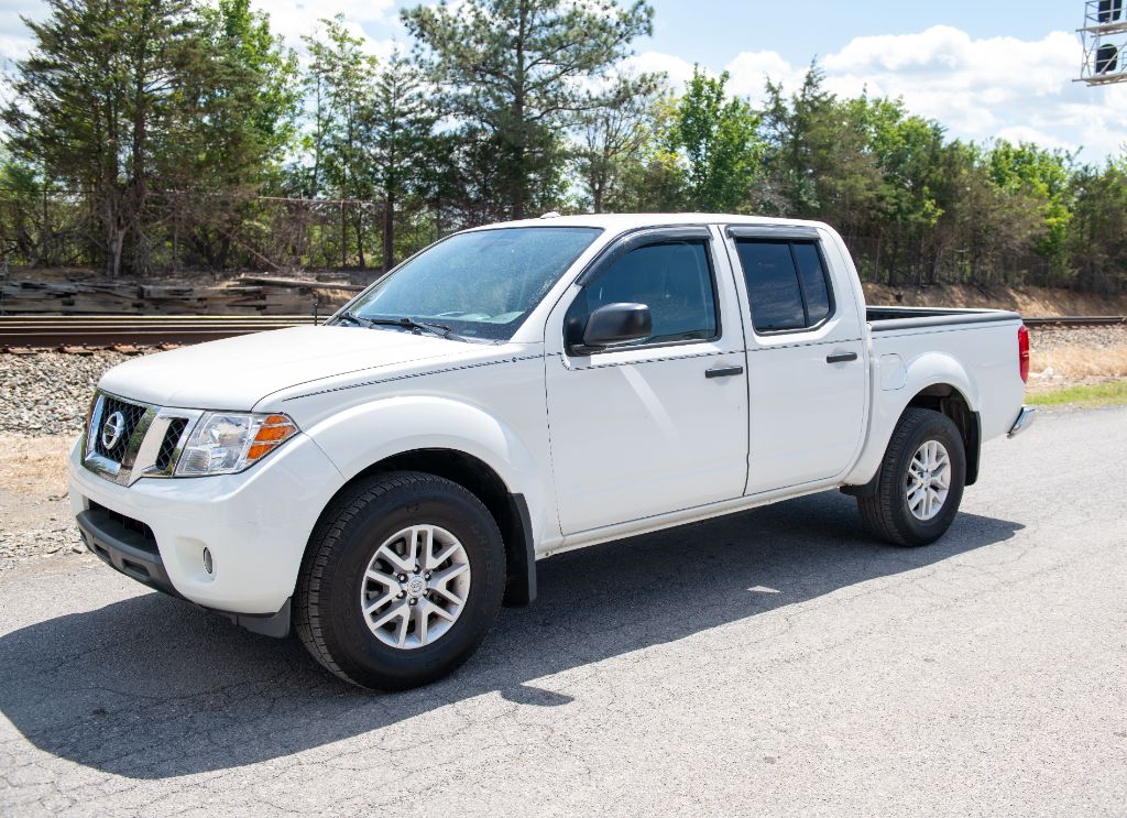 2016 Nissan Frontier SV photo