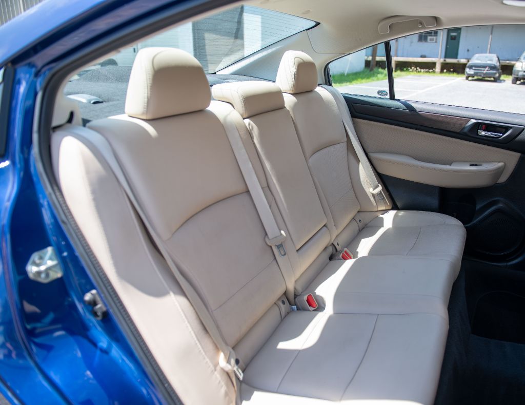 2016 Subaru Legacy Limited photo