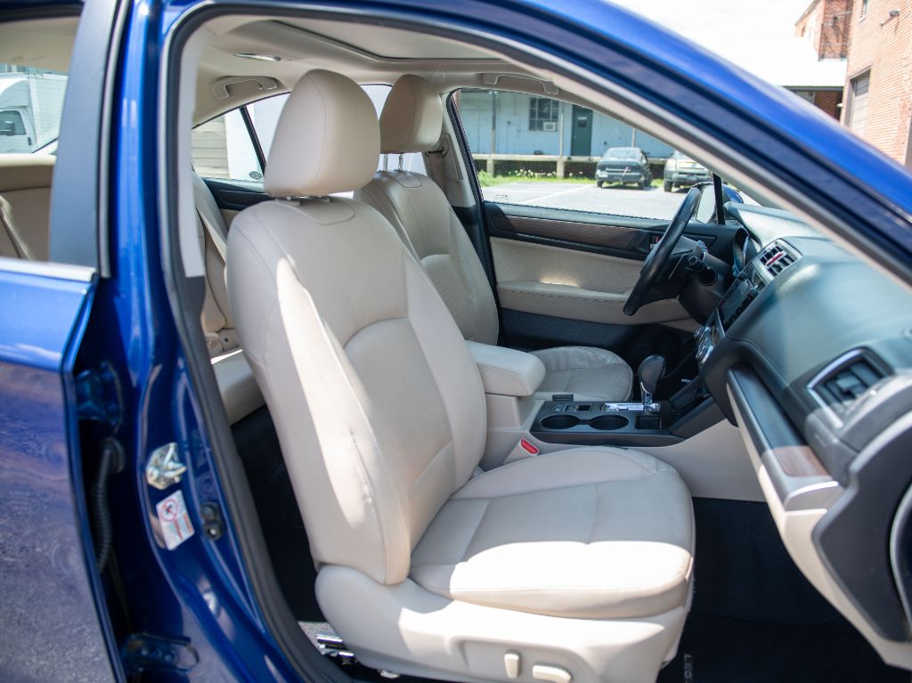 2016 Subaru Legacy Limited photo