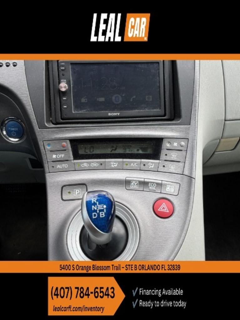 2013 Toyota Prius - $8,900