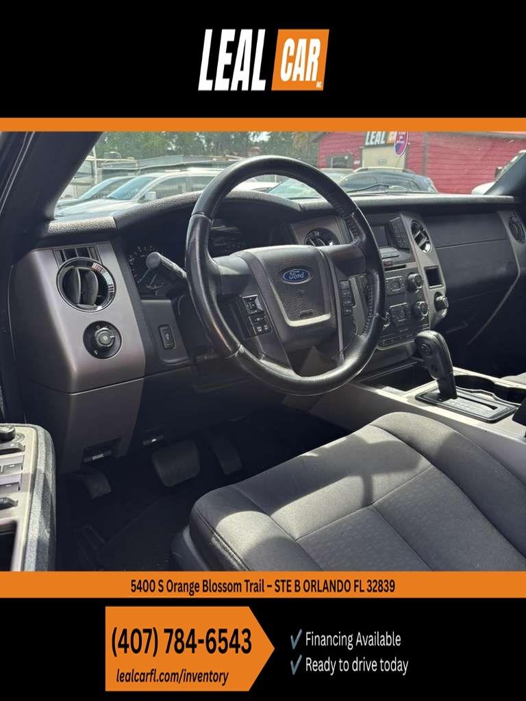 2017 Ford Expedition - $11,900