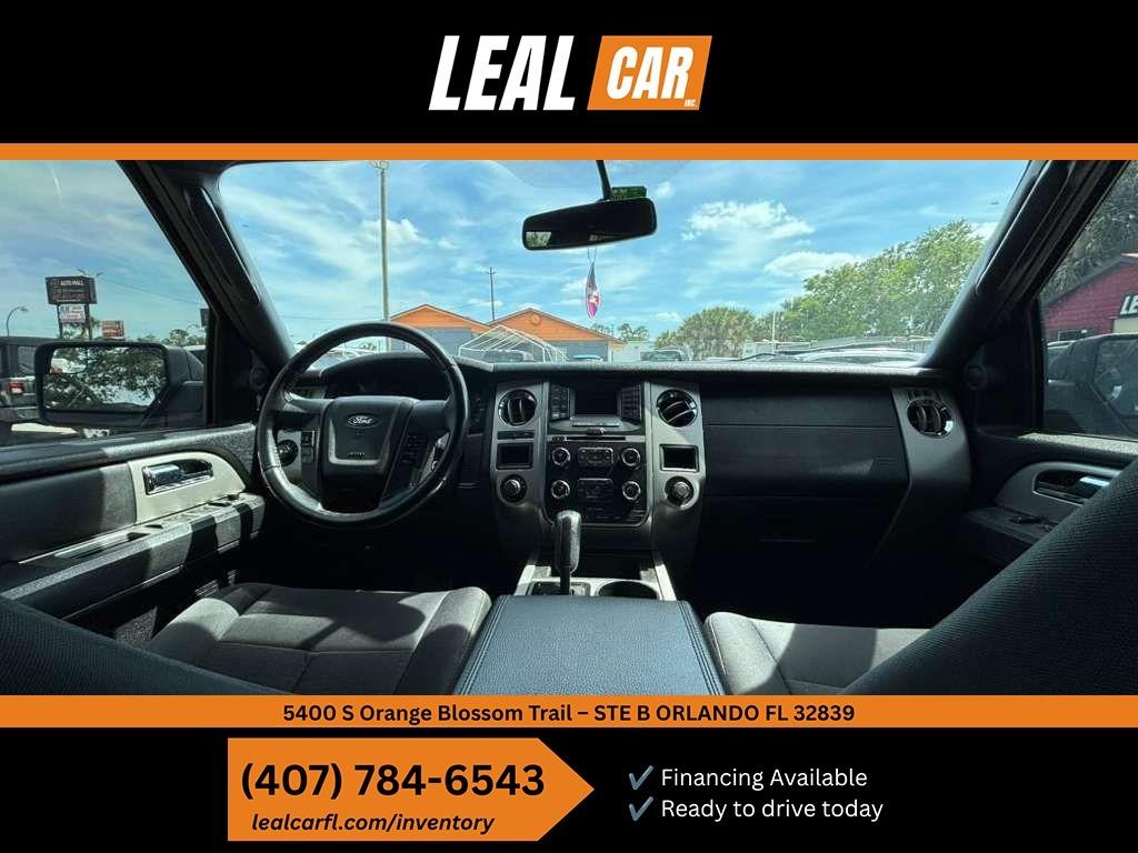 2017 Ford Expedition - $11,900