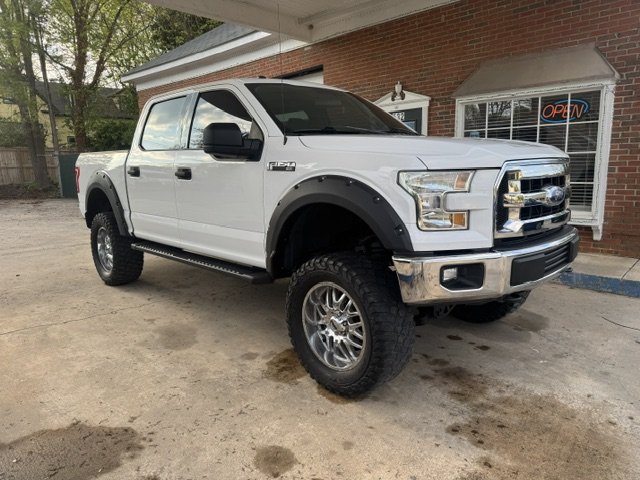 2016 Ford F150 XLT photo