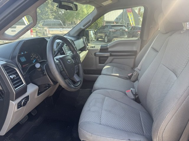 2016 Ford F150 XLT photo