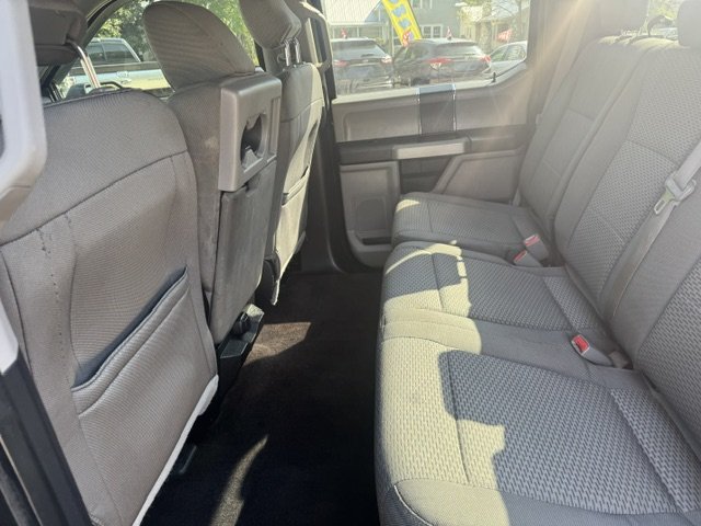 2016 Ford F150 XLT photo