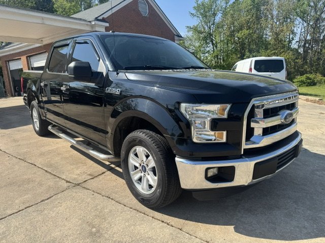 2016 Ford F150 XLT photo
