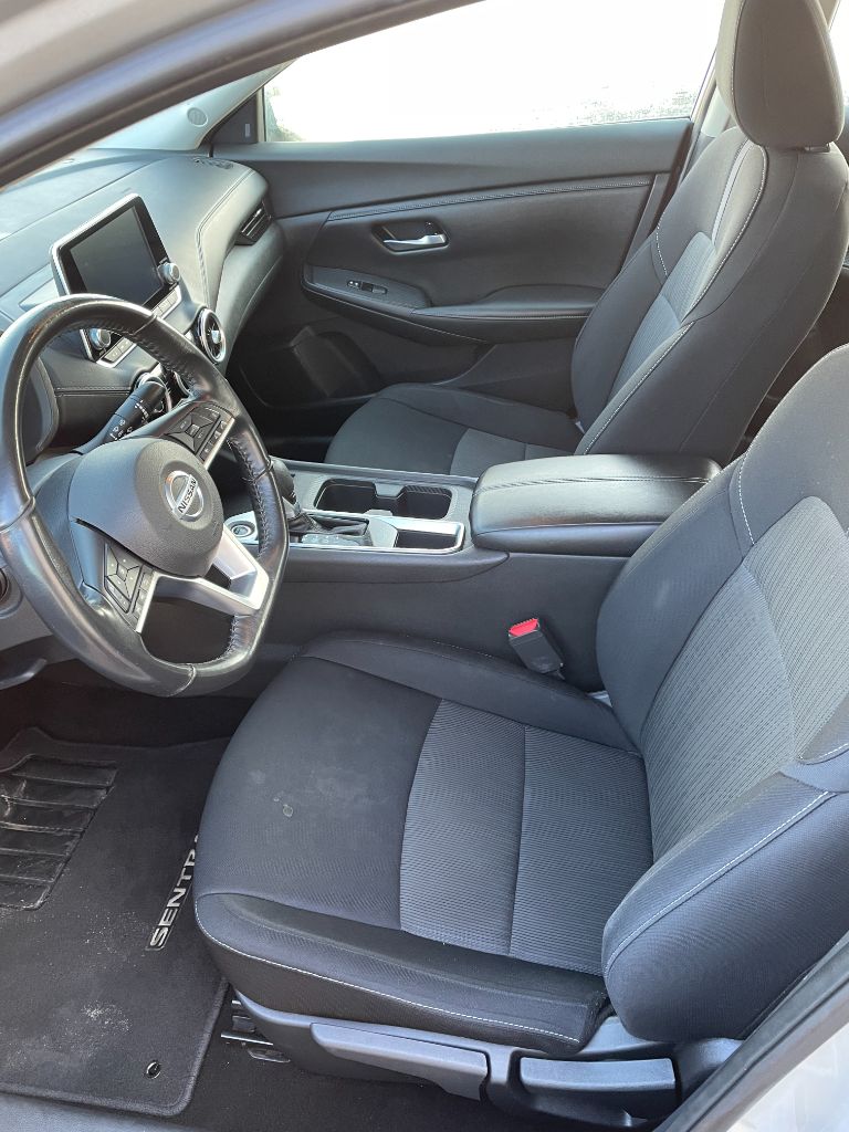 2021 Nissan Sentra SV photo