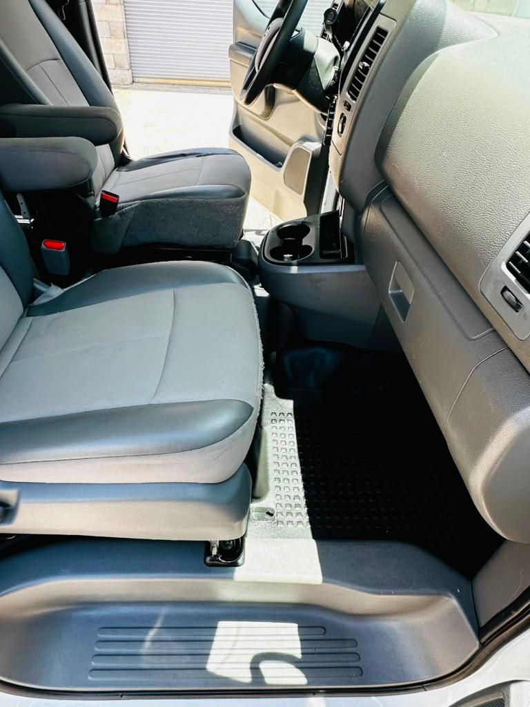 2020 Nissan NV 2500