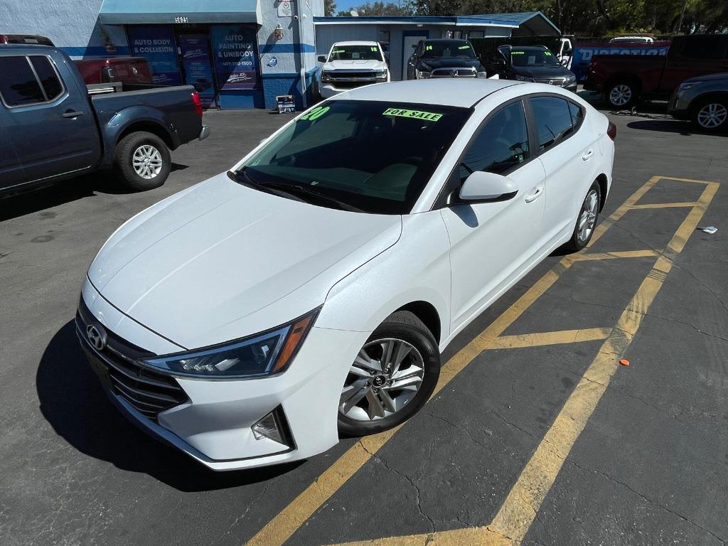 2020 Hyundai Elantra Limited photo