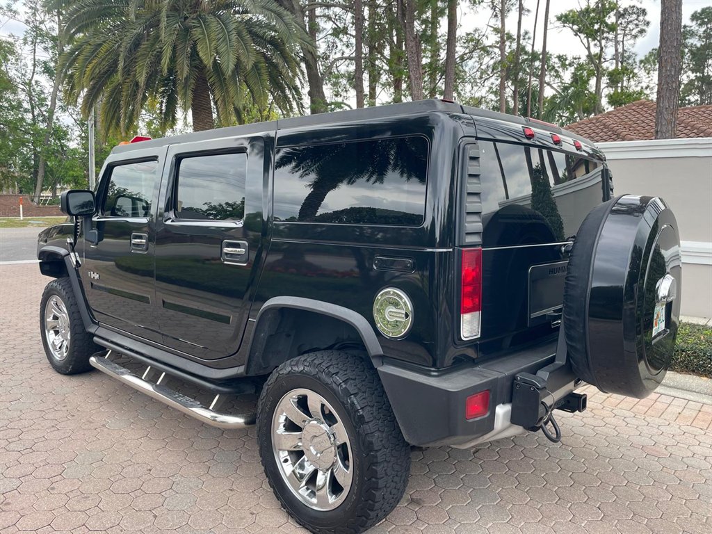 2009 HUMMER H2 Luxury photo